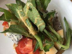 -嫩芽 ·地道重庆菜(十八梯露台夜景店)