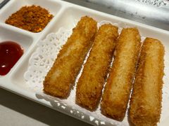 一口爆浆芝士鱼条-海底捞火锅(上元大街店)