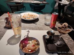 -SHADOWS•Bistro&Eatery(安福路店)