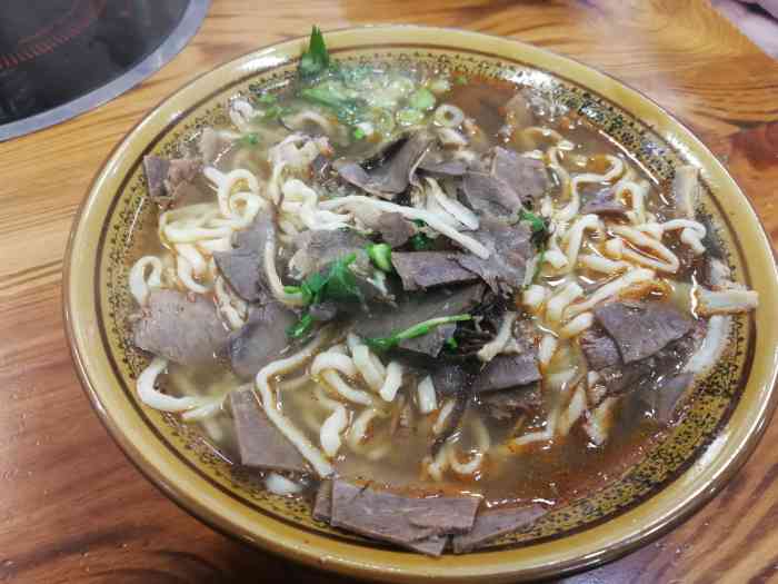 朱家牛肉汤-"史上最难吃,服务态度最差的一家店,活这么.