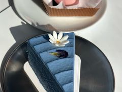 -看得到风景的咖啡馆(白玉兰广场店)