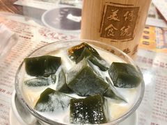 翡翠凉粉加椰汁-周大娘牛乳(旧寨古村总店)
