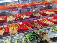 -钢管厂五区小郡肝串串香(滨江店)