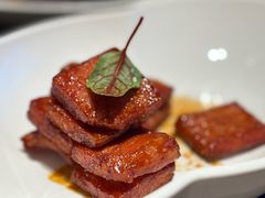 -虹潮荟·餐桌上的美食地理(太阳宫店)