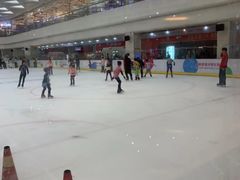 -全明星滑冰俱乐部(万象城店)