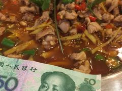 -兔行天下-鸿鹤鲜锅兔(中海国际店)