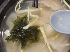 -馋三尺蟹粉小笼(人民广场店)
