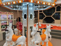 -碧中海汤泉汗蒸酒店