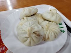 猪肉大葱包-小胖包子王(丰台南路店)