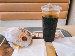 甜品站可乐麦旋酷-麦当劳(军博店)