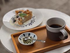 苹果派-卷耳咖啡