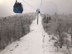 -亚布力新体委滑雪场