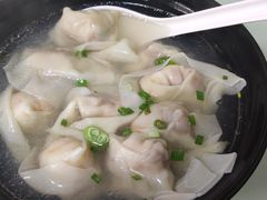咸蛋黄馄饨-食惠里小笼包面馆(越秀店)