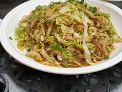 莲白粉丝-兔行天下-鸿鹤鲜锅兔(中海国际店)