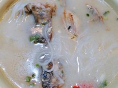 -老三样·美食研究中心(世贸路店)