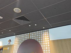 -麦当劳(十字街店)