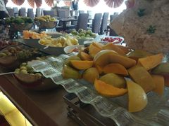 -荣誉国际酒店-云顶旋转餐厅