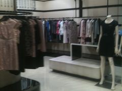 -上海世茂广场(南京东路店)