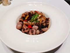 -鸽子侯·家宴·平价海鲜(市图书馆店)