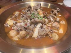 -民间瓦缸煨汤館(嵩山路店)