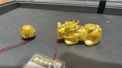 -万宝金楼(威海路店)