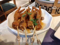 鲍汁鸡脚-点都德·毕德寮