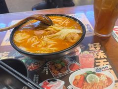 -太子浓心·港式猛火小锅米线(探十里店)