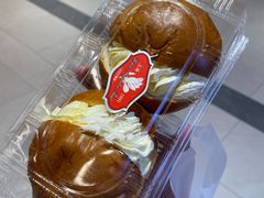 小奶椰面包-白玉兰食品(甜云店)