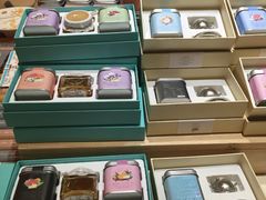 -猫的天空之城概念书店(杭州南宋御街店)