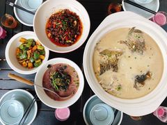 生炒血鸭-耕渔小院·湖南鱼鲜(望城店)