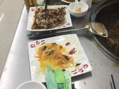 -屯老二农家铁锅炖·行业领军者(梅江店)