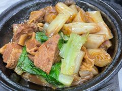 啫啫煲仔粉-珍珍小食店(西华路店)