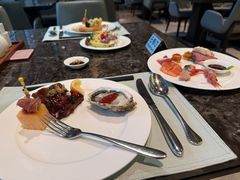 -前海华侨城JW万豪酒店·都会尚膳自助餐厅·熟成牛排海鲜酒水畅飨