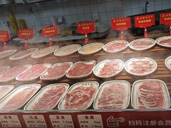 -四囍码头海鲜烧烤自助火锅(外滩南京东路悦荟广场店)
