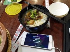 牛腩汤米粉-其灵紫砂煲仔饭(富莲大厦店)