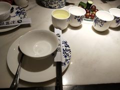 -小菜园新徽菜(镇江丹阳吾悦店)