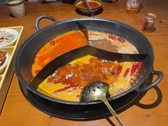 -巴隆门重庆老火锅(太湖路店)