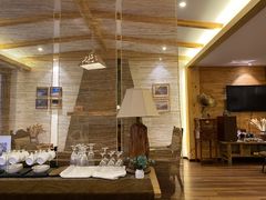 -四姑娘山阿巴郎·藏式花园餐厅