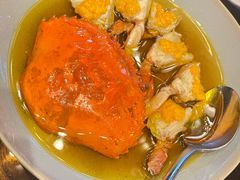 鸡油花雕蒸三门蟹-杭州西子湖四季酒店·金沙厅