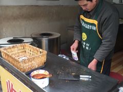 -荆楚任氏锅盔(紫阳路店)