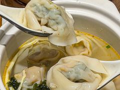 -馋三尺蟹粉小笼(人民广场店)