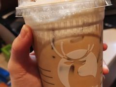 巧克力-瑞幸咖啡(壹航城店)