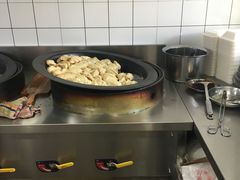 -黄阿姨锅贴大王(万航渡路店)