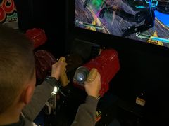 -爱玩嘉年华(龙湖源著天街店)