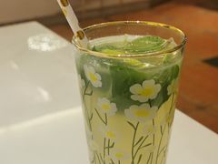 -伊斯坦布尔土耳其清真咖啡餐厅