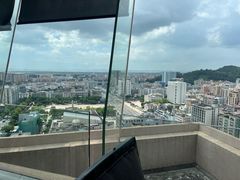 -宝利来国际大酒店-凤凰阁旋转餐厅