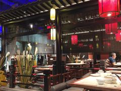 大堂-红蜡烛•瓦罐粥家常菜•夜宵(中山路店)