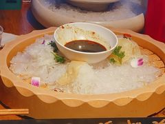 -老牌坊云南鱼豆花火锅(哈西万达店)