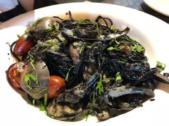 墨鱼汁面-at cafe 意大利餐厅(集美店)