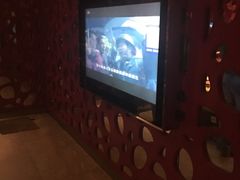 -悦汇商务会所KTV夜总会(松江店)